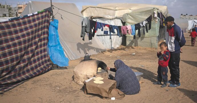 Gaza, voci dal confine: “Qui, in trappola, tra terrore e festa: impossibile fuggire”