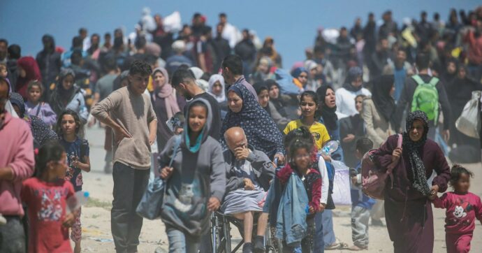 Hamas dà l’ok all’accordo, Israele frena. Imbarazzo Usa