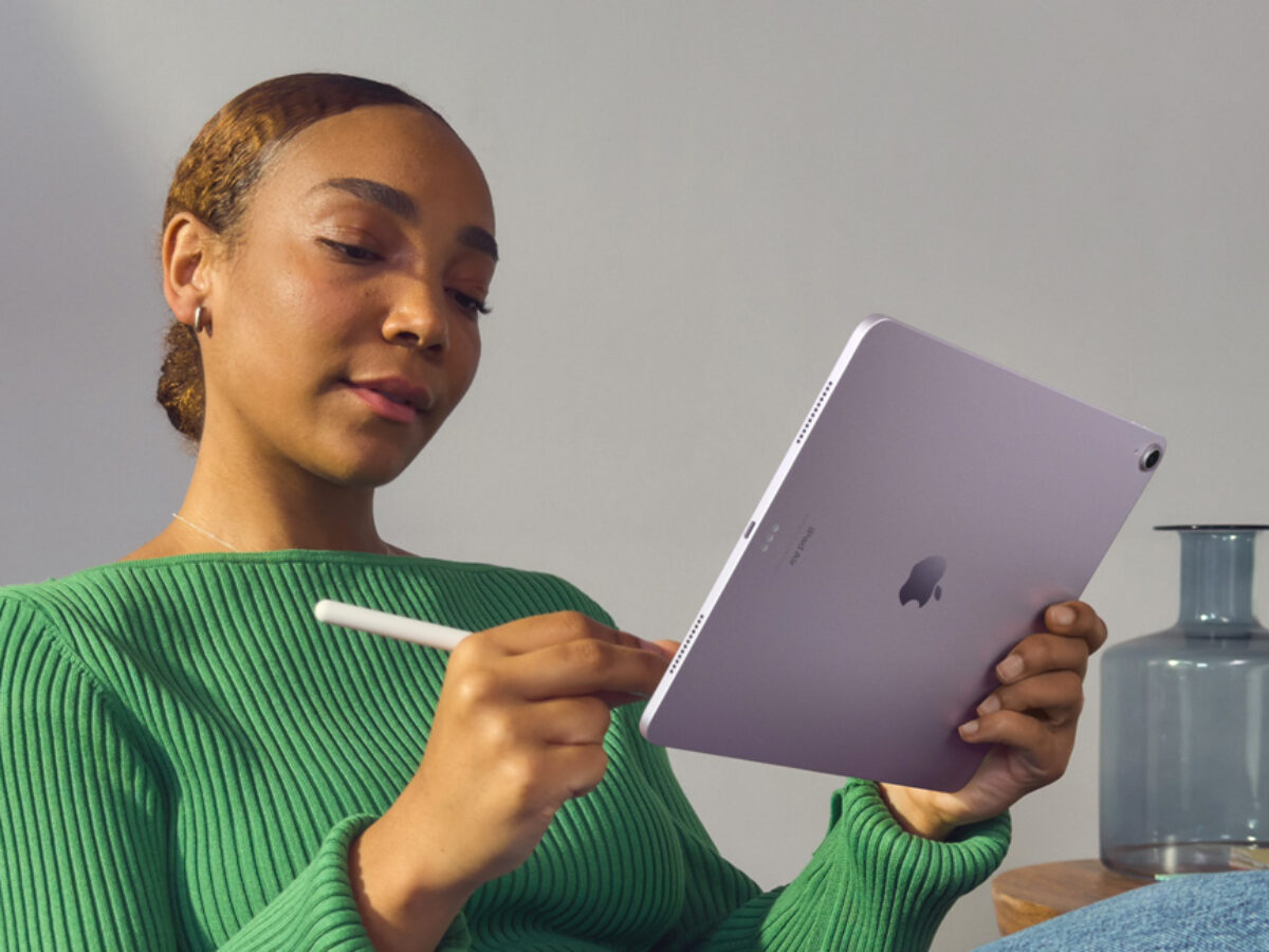 “Sono stata arrestata dopo aver confiscato gli iPad alle mie figlie. Sono rimasta in cella per quasi 8 ore ed è stato un trauma”: lo sfogo di Vanessa Brown