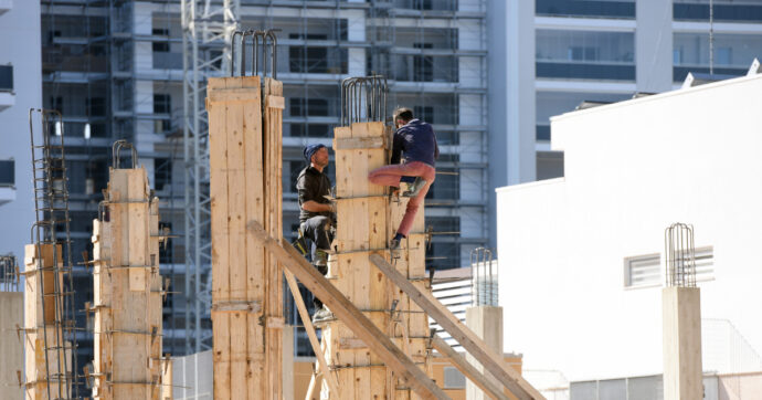 Ispezioni sui luoghi di lavoro, entra in vigore il decreto che abbuona le sanzioni, certifica il “rischio basso” e avvisa dei controlli