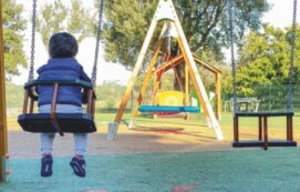 Copertina di Partite Iva Mamme di  serie B,  bonus come propaganda. Altro che   natalità