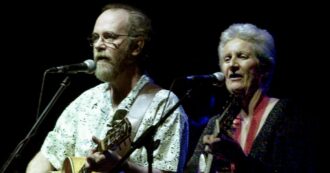 Copertina di Addio  Marini,  chitarra  e voce del canto pasoliniano