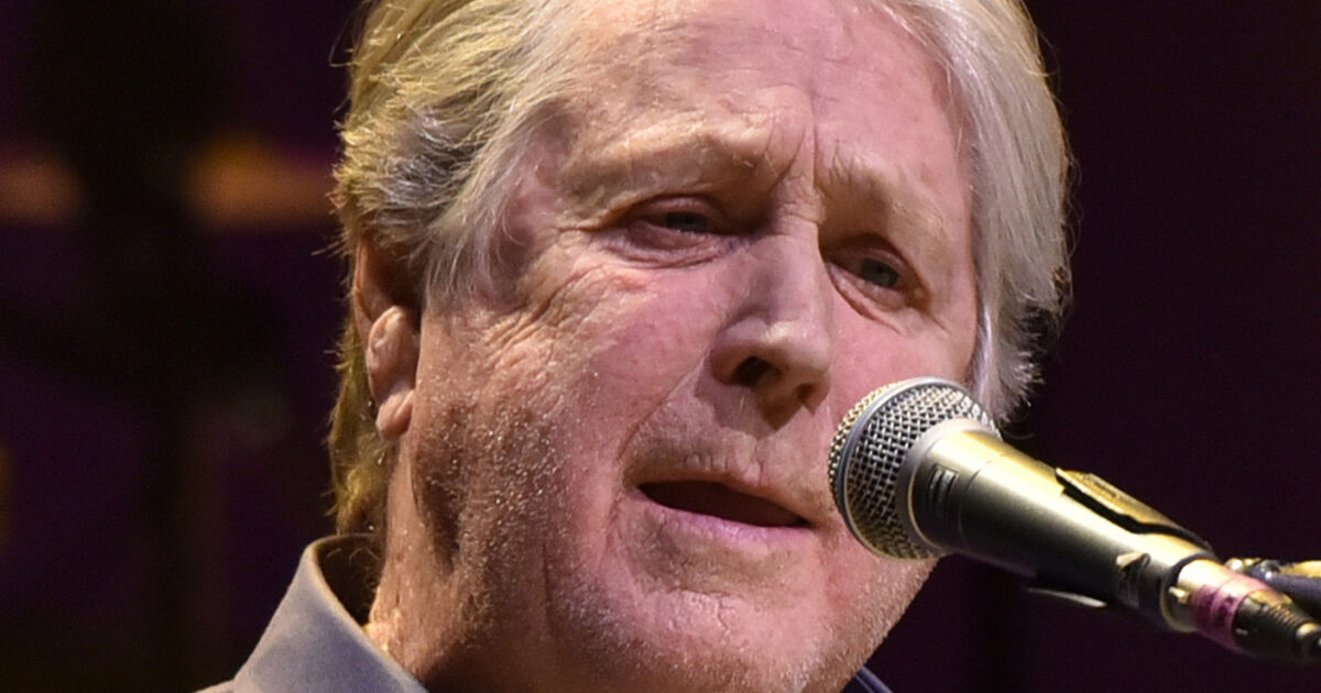 Brian Wilson dei Beach Boys sotto tutela per un grave disturbo neurocognitivo: “Non è in grado di provvedere adeguatamente ai propri bisogni”