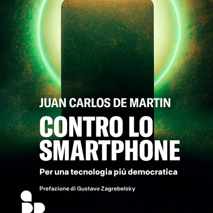 Salone di Torino 2024, “Contro lo smartphone”: in un libro il manifesto alternativo per un telefonino più equo, trasparente e meno necessario