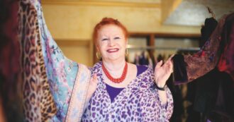 Copertina di Tessuti etnici e rinascite, il volo di Giuliana Cella