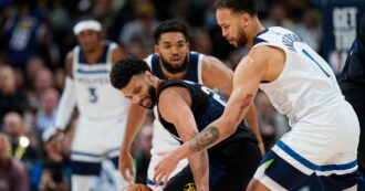 Copertina di NBA Freestyle | La spettacolare difesa dei Minnesota T-Wolves eliminerà i Nuggets?