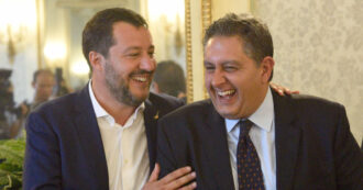 Copertina di Toti non risponde al gip nell’interrogatorio di garanzia. Salvini lo blinda e attacca i pm: “Se mettessero microspie anche nei loro uffici…”