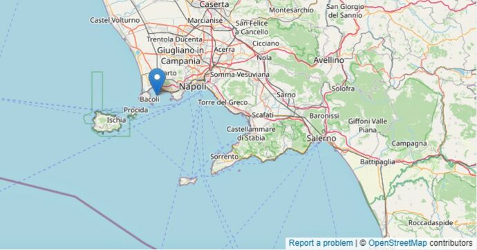 Nuova scossa di terremoto ai Campi Flegrei di magnitudo 3.6: avvertita a Napoli