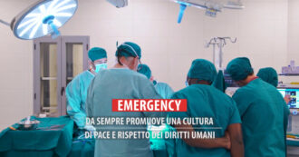 Copertina di Emergency compie 30 anni: dalle cure ospedaliere nei teatri di guerra ai salvataggi in mare. Il video dell’associazione