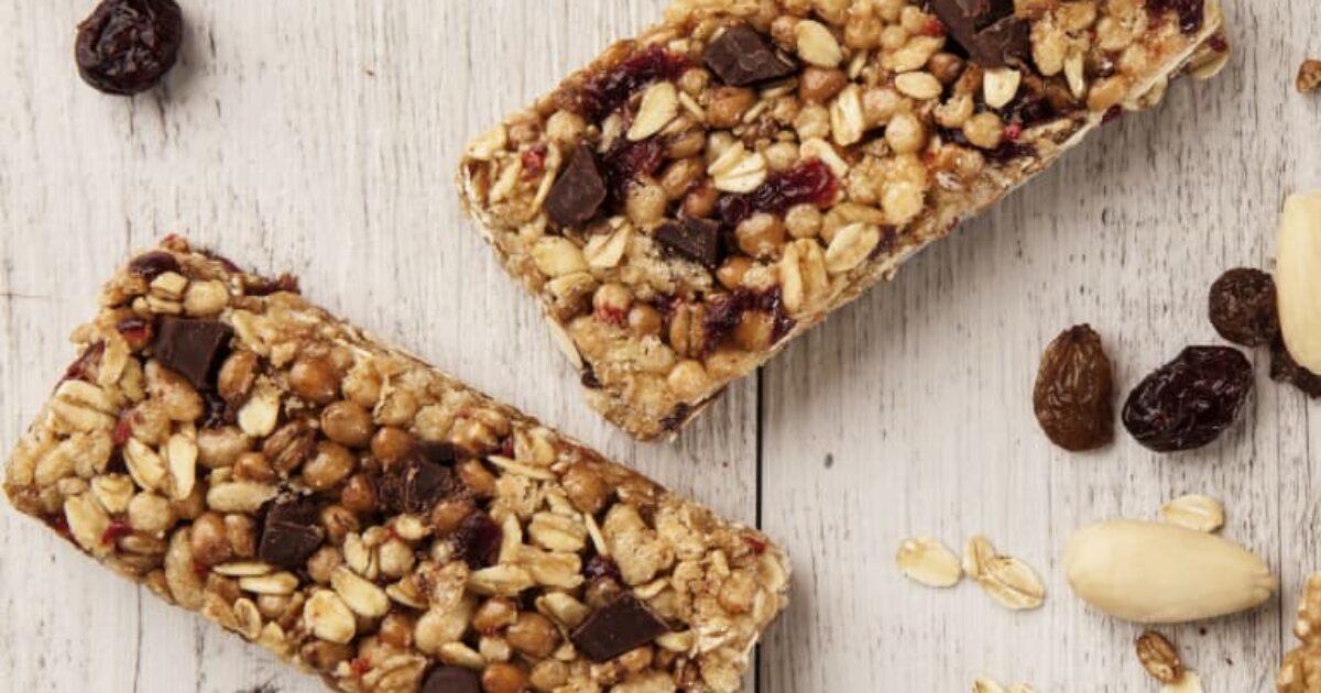 Barrette, la classifica di Altroconsumo: vince a sorpresa Sarchio, ecco top e flop tra cereali, frutta e proteiche