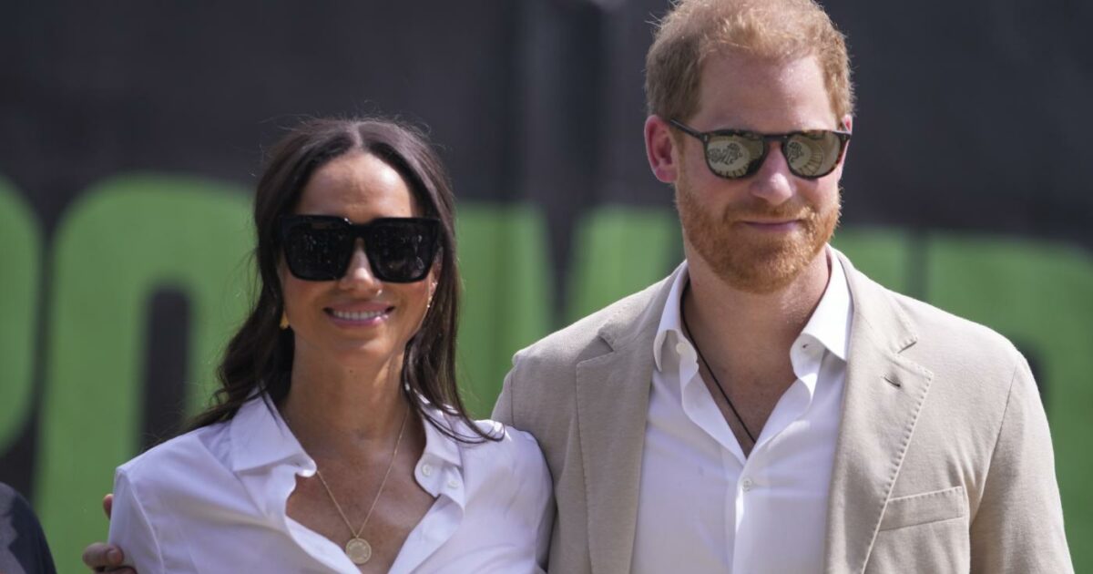 Nuovi guai per Harry e Meghan: la Procura della California indaga sulla loro fondazione Archewell. Nel mirino le attività di beneficenza