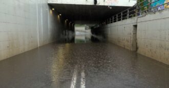 Copertina di Nuove piogge in Lombardia: allagamenti nel Bergamasco. Chiuso un sottopasso a Romano – Video