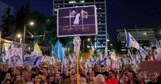 Copertina di Gantz, ultimatum a Bibi: “Piano per Gaza o lascio”. Lui: “Fa il gioco di Hamas”