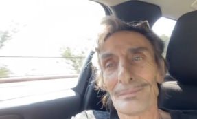 Copertina di È morto Franchino. Addio al noto dj e vocalist “cantastorie della notte”