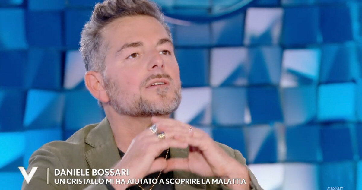 “Ho scoperto il tumore durante la meditazione con i cristalli”: il racconto di Daniele Bossari a “Verissimo”. Ecco come sta oggi il conduttore