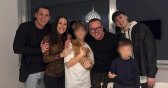 Copertina di Gigi D’Alessio diventa nonno per la quarta volta, la figlia Ilaria è diventata mamma. Gli auguri a sorpresa di Anna Tatangelo