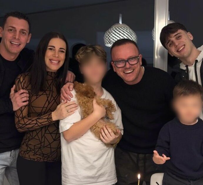 Gigi D’Alessio diventa nonno per la quarta volta, la figlia Ilaria è diventata mamma. Gli auguri a sorpresa di Anna Tatangelo