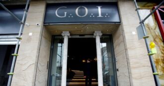 Copertina di Nella massoneria italiana volano gli stracci: veleni, espulsioni a raffica e carte bollate