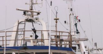 Copertina di Il caso del peschereccio con due nomi, due bandiere e due permessi per cacciare tonnellate di tonno nel Mediterraneo