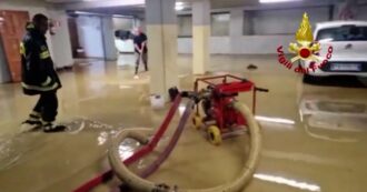 Copertina di Garage allagati e idrovore in azione: oltre 180 interventi dei vigili del fuoco nel Modenese per i danni dovuti al maltempo – Video