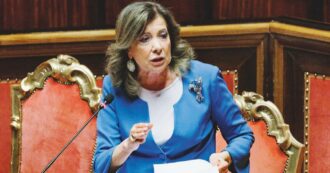 Copertina di Premierato, la gaffe di Casellati: “È falso  che delegittimi Mattarella”. Oggi inizia il voto