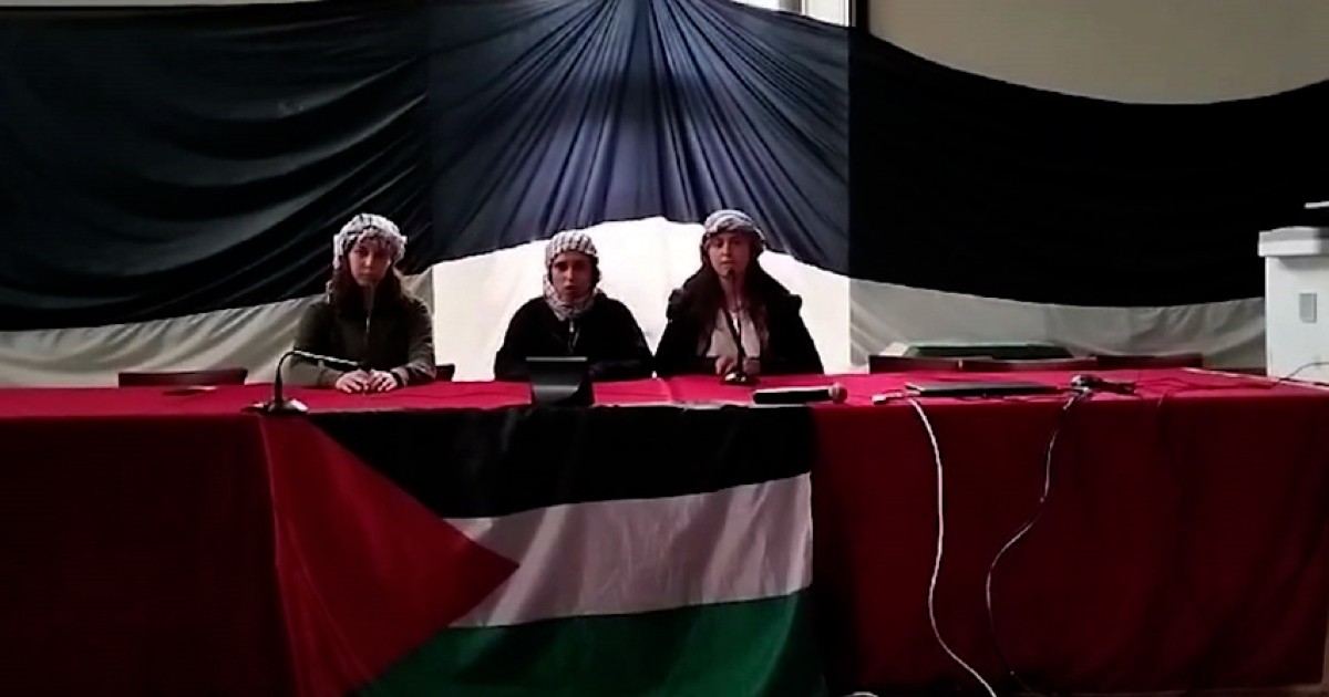 Gli studenti pro Palestina di Torino occupano il rettorato: “L’Università esca da questa complicità nel genocidio”