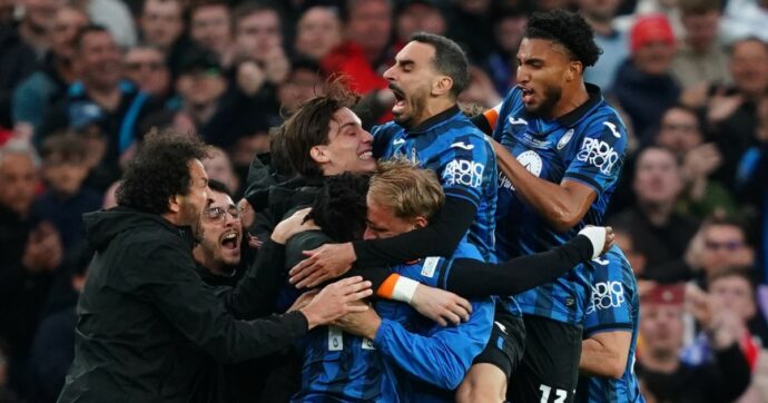 Copertina di L’Atalanta è una Dea: 3-0 all’imbattuto Bayer Leverkusen. L’Europa League va a Bergamo: è il primo titolo internazionale dei nerazzurri

