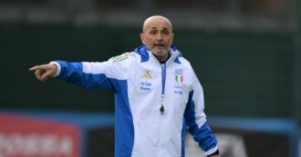 Copertina di Euro 2024, Spalletti fa già discutere. La lista dei 30 convocati del ct: c’è Fagioli dopo la squalifica per scommesse, fuori Locatelli