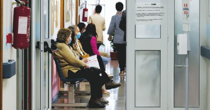 Liste d’attesa, il decreto spot: più soldi ai medici e ai privati