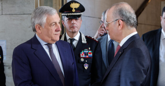“L’Italia riattiva i fondi a Unrwa”: l’annuncio di Tajani dopo l’incontro col leader palestinese. “Controlli rigorosi, nulla finirà al terrorismo”