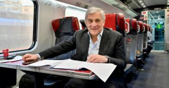 Copertina di Trenitalia per Tajani. Gli azzurri a Napoli con 2 Frecciarossa