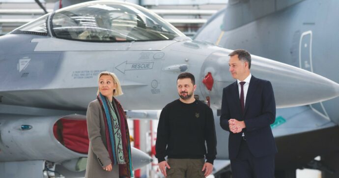 Borrell: “Colpire in Russia”. Putin evoca la guerra globale