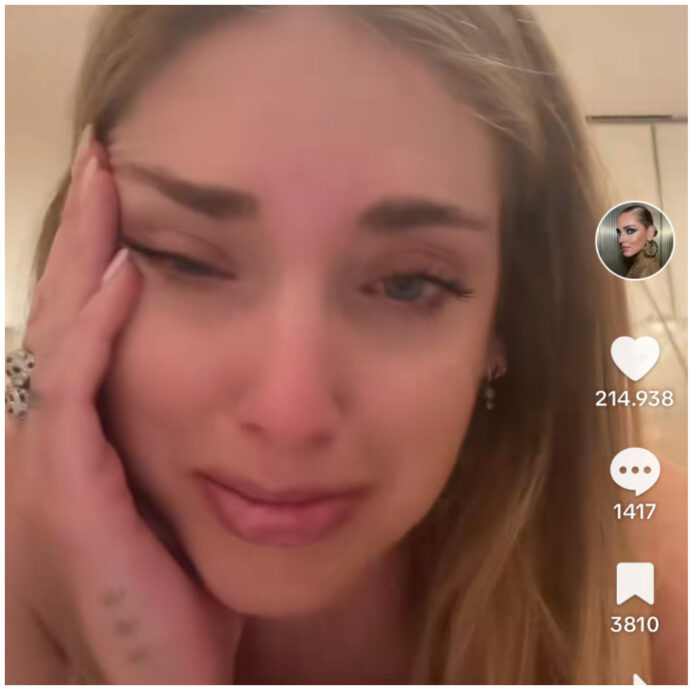 Chiara Ferragni scoppia a piangere e si commuove, ma Fedez non c’entra nulla. Ecco svelato il vero motivo