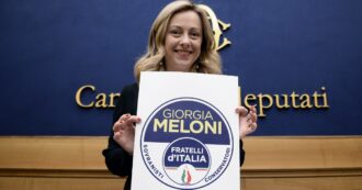 Copertina di Meloni: “La fiamma nel simbolo di Fdi? Continuità con il Movimento sociale e An”