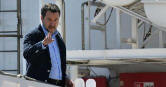 Copertina di Salvini adesso vuol rendere abitabili i micro appartamenti e le mansarde con soffitti bassissimi: “Il Parlamento è sovrano”