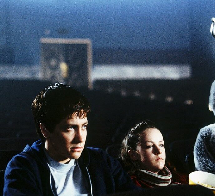 Il film cult Donnie Darko torna nelle sale italiane per tre giorni restaurato. Vent’anni dopo la director’s cut di 134 minuti