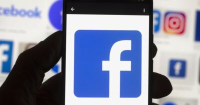 Copertina di Facebook scarica i “boomer”: “Abbiamo fatto cambiamenti significativi pensati per i giovani”. Ecco di cosa si tratta