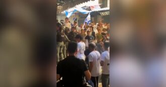 Copertina di Giorno di Gerusalemme, nazionalisti israeliani lanciano pietre e attaccano i residenti palestinesi. Intonato il coro: “A morte gli arabi”