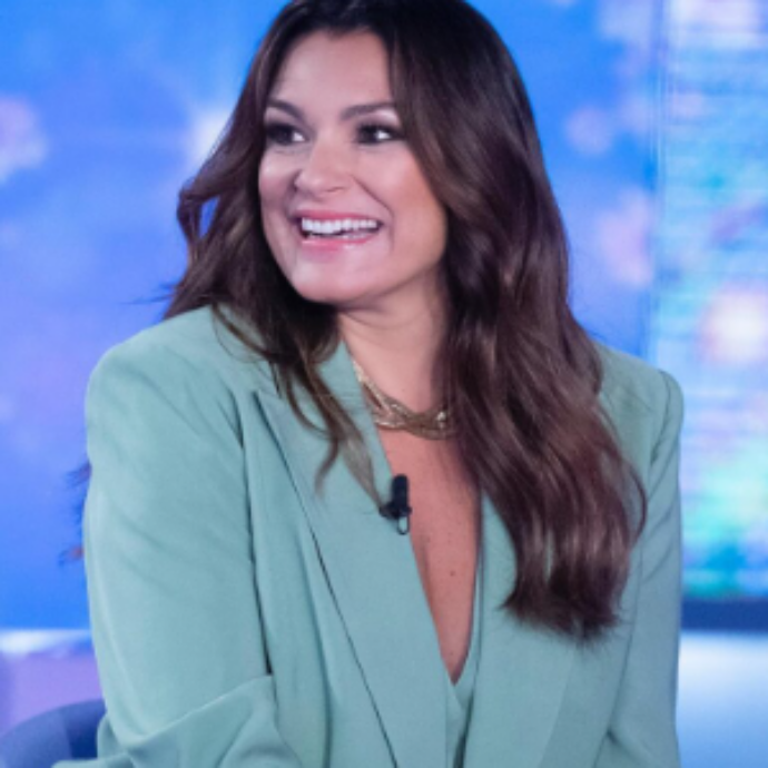 Alena Seredova si sfoga: “Mi hanno detto che sono un barile, vecchia e grassa. Non posso vivere in palestra per essere soddisfatta a 46 anni”