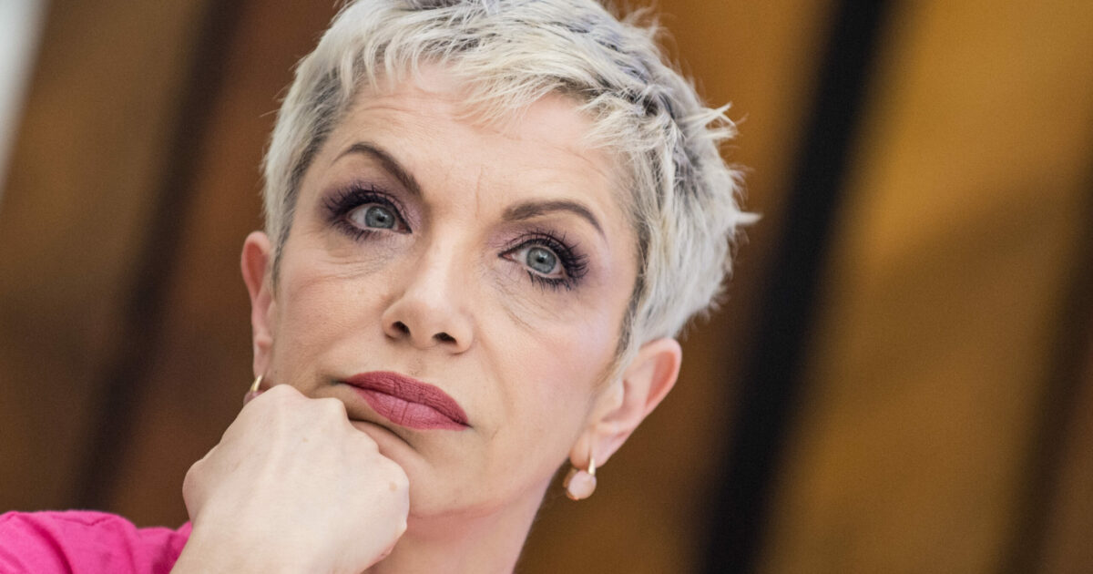 Rosanna Banfi: “Mia figlia Virginia è andata in menopausa a 27 anni. Oggi è incinta grazie  alla procreazione medica assistita. Diventerò nonna”