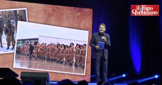 Copertina di Europee, Conte chiude il tour elettorale M5s nei teatri: “Non mi rassegno a un’Italia in guerra”. E attacca Meloni