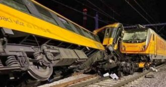 Copertina di Incidente ferroviario in Repubblica Ceca, scontro tra un treno merci e uno passeggeri: quattro morti e 23 feriti