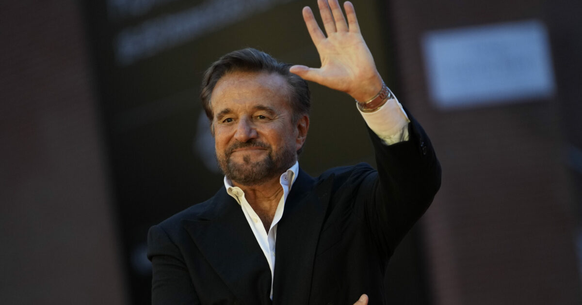 Christian De Sica attacca il politicamente corretto: “Oggi non è più possibile dire niente, ma per far ridere bisogna essere cattivi”