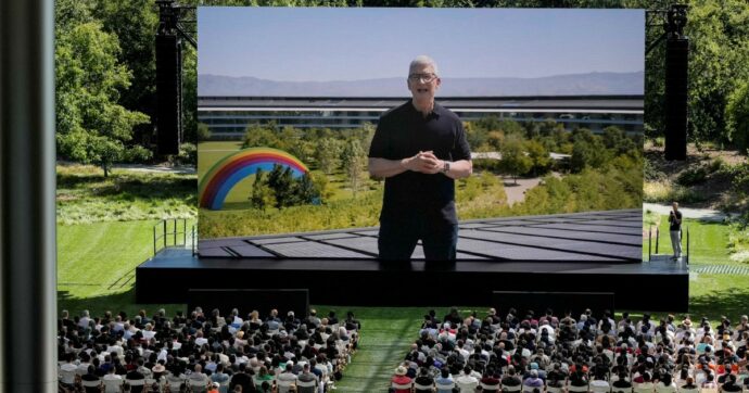 IA, Cook ha annunciato i Vision Pro di Apple