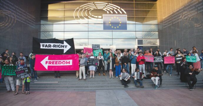 I Popolari Ue guardano a destra: Ursula resta in pole, però rischia