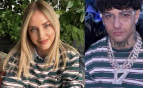 Copertina di E se quella maglia fosse la prova della storia tra Chiara Ferragni e Tony Effe? Ecco le foto