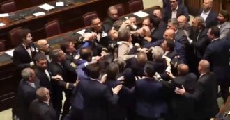 Copertina di “Aggredito alla Camera”: il deputato Donno (M5s) presenta denuncia contro 5 deputati di Lega e Fratelli d’Italia