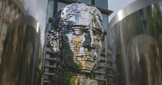 Copertina di Il mistero smisurato di Kafka. Canetti studia lo scrittore