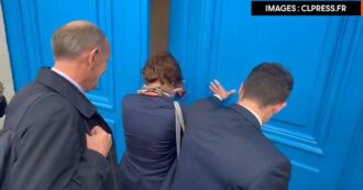 Copertina di Francia, psicodramma nei Repubblicani: il leader Ciotti espulso dal partito mentre è barricato nel suo ufficio