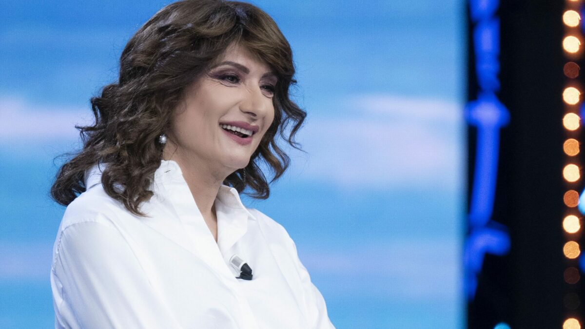 “Ho visto persone trans morire di solitudine prima ancora che di qualunque altra cosa. C’erano le dipendenze, c’era la depressione, c’era chi non riusciva nemmeno a immaginarsi un futuro”: così Vladimir Luxuria